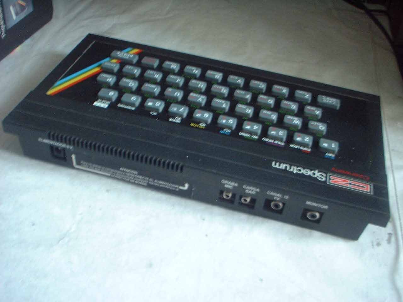 Rear view angled [microhobby.